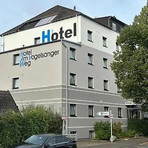 hotel-am-vogelsanger-weg.topcolognehotels.com/