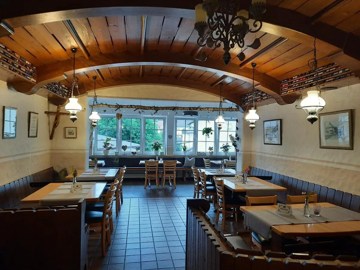Gasthuis Gasthaus Post Goldbach